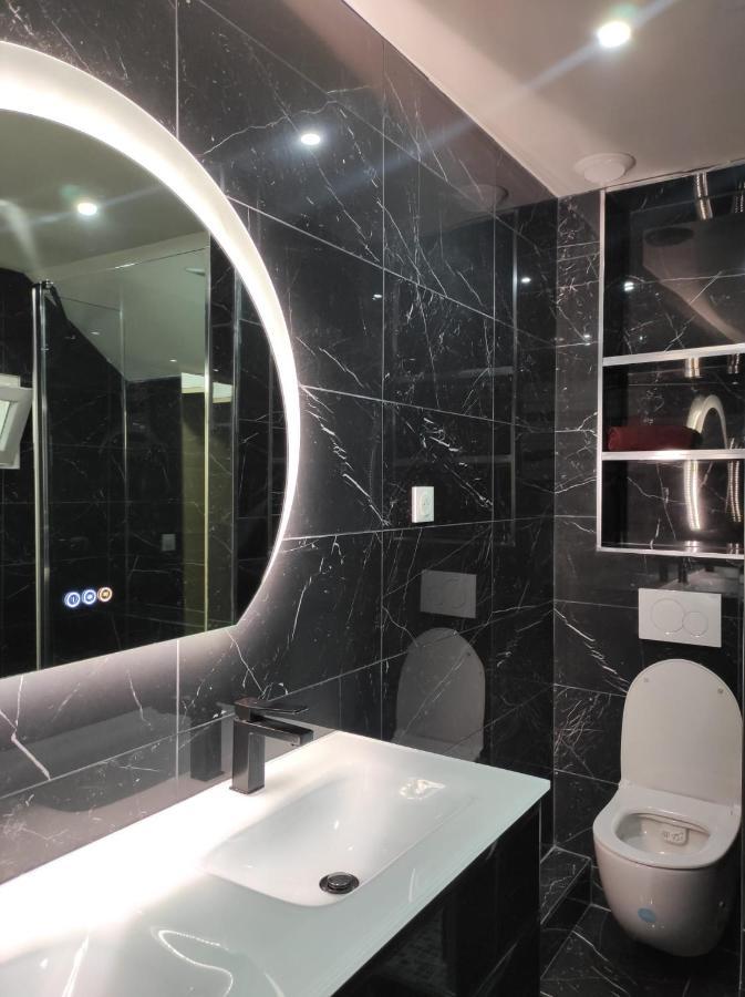 Maison Elegante Et Spacieuse Ecouen Екстер'єр фото